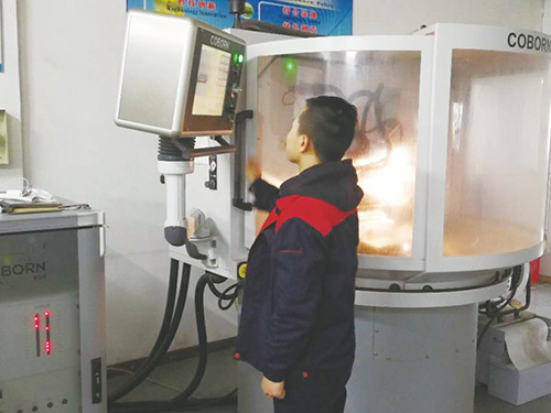 1KJ-25A小型（雙圓盤(pán)）開(kāi)溝機(jī)箱體